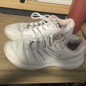 Nike Zoom training shoes - women’s 7 or 5Y